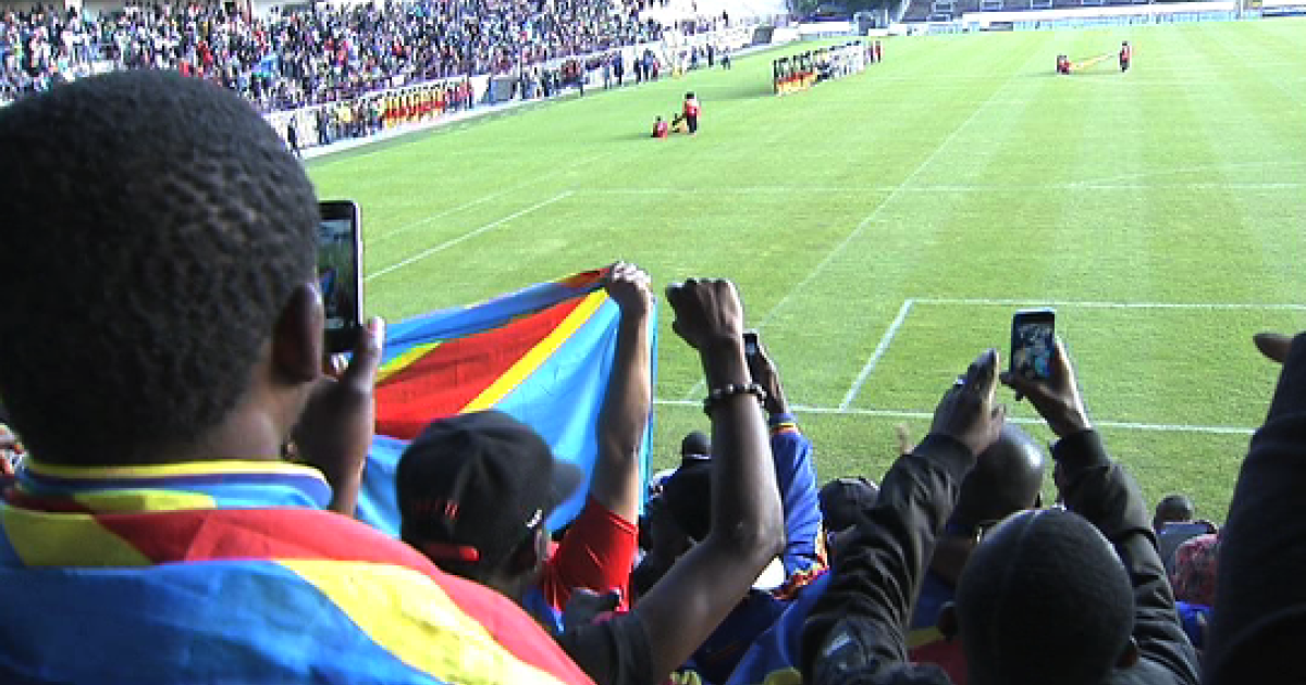 FOOT - Les supporters africains ont mis l'ambiance à Mons lors du match