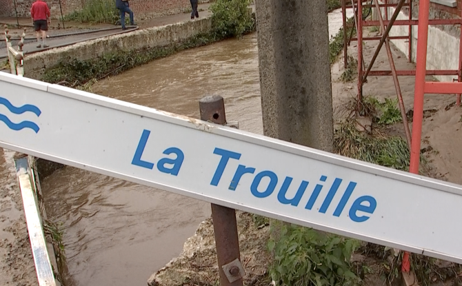La Trouille a inondé le village de Givry ! 