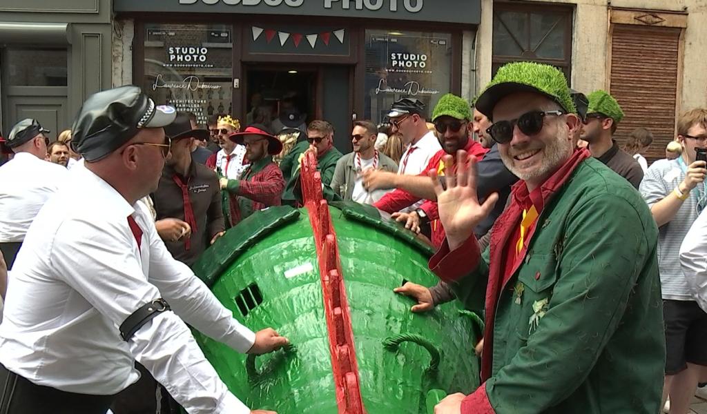 Doudou 20226 : Le Dragon et les acteurs du combat ont pris un bain de foule cette après-midi