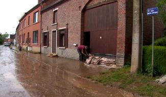 Les habitants d'Harmignies à nouveau sous les eaux
