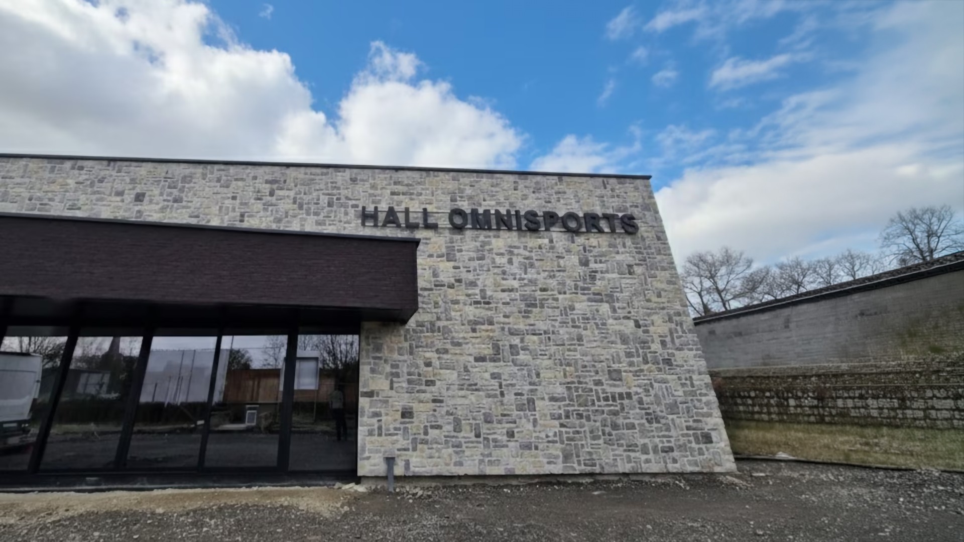 Des subsides wallons pour aménager le hall sportif d'Hautrage