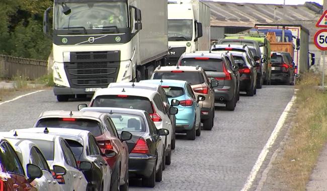 Embouteillages à Ghlin : quand la déviation d’un chantier est elle-même en chantier