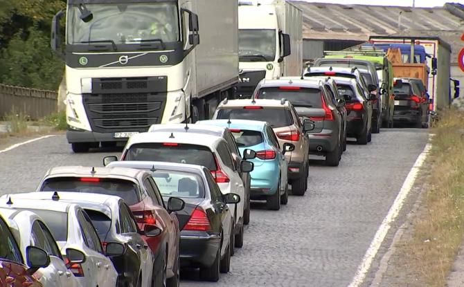 Embouteillages à Ghlin : quand la déviation d’un chantier est elle-même en chantier