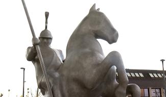 "Saint Georges et le dragon" : une œuvre qui ne fait pas l'unanimité