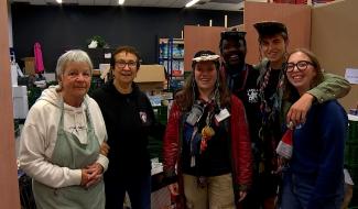 Des vivres pour l'Epicerie du Coeur de Mons