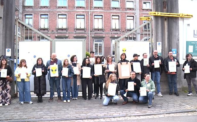 Collectif "Mars Attacks!" : l'Ecole du Futur rejoint le mouvement pour protester contre les réformes de la ministre Valérie Glatigny