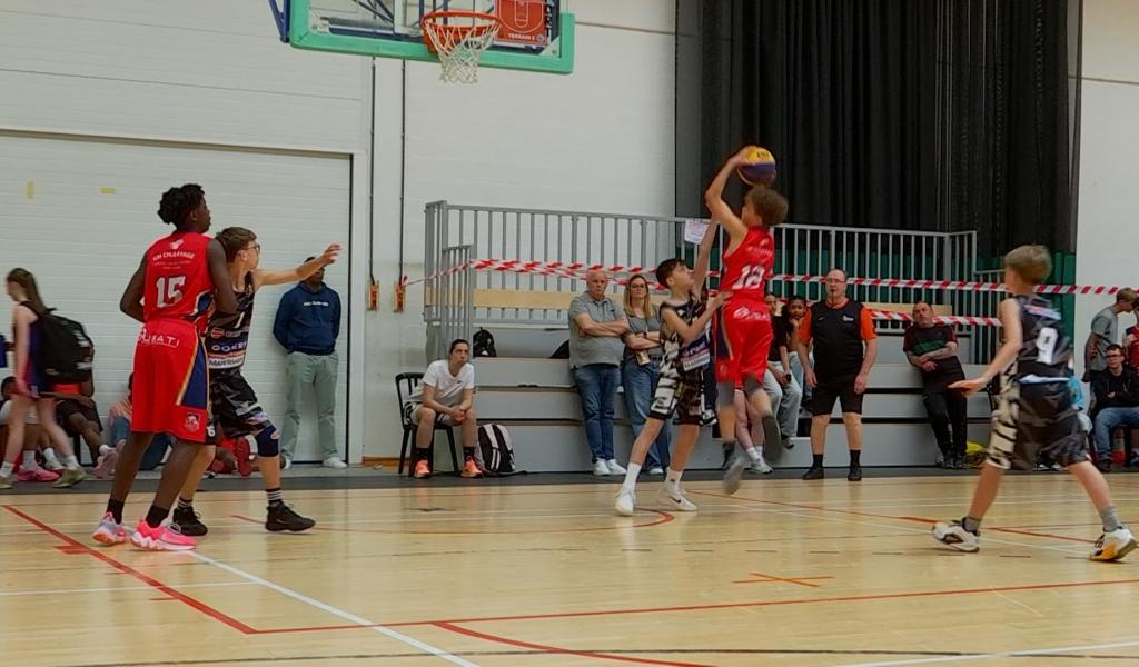 Basket 3x3 : la 4e Coupe du Hainaut a rassemblé de nombreuses équipes au BC Mons