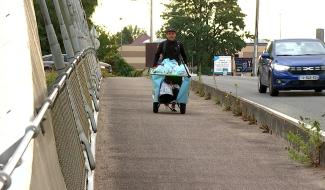 Hugo marche 500 km à travers la Belgique pour ramasser des déchets