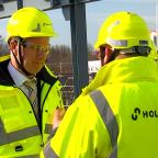 Obourg : Le Roi Philippe en visite chez Holcim !