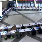 Diminuer le nombre de conseillers communaux? Mons vote "oui" à l'unanimité