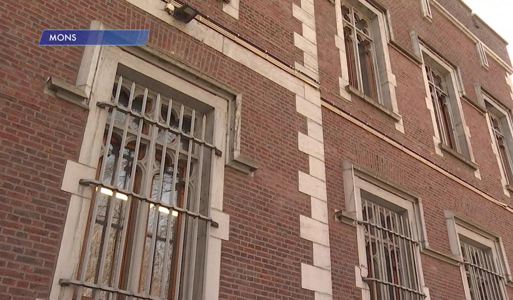 Le personnel est à bout à la prison de Mons