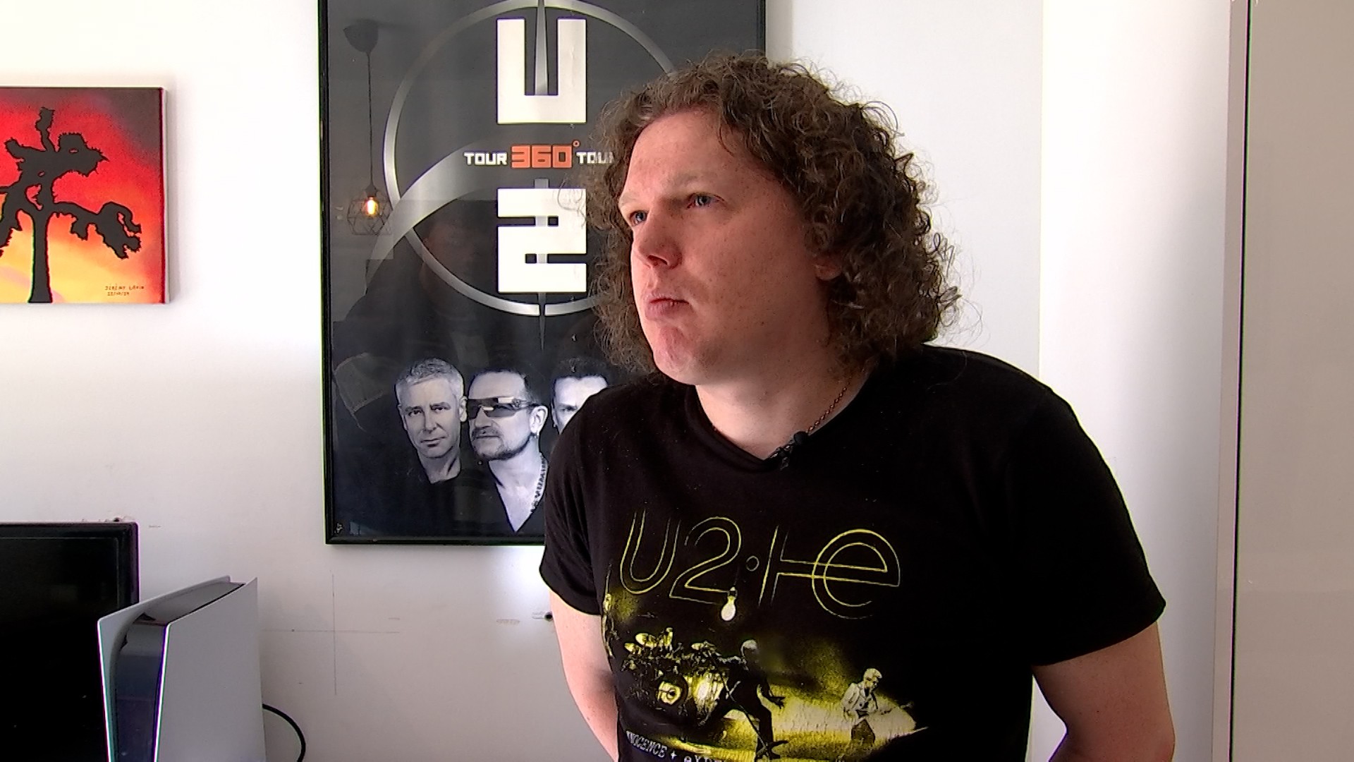 Mons : Fan de U2 et de rock, Jérémy Lavin écrit sa biographie du groupe