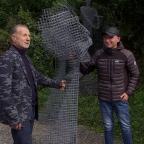 Ghlin : À bientôt 70 ans, Pietro d'Avolio crée des sculptures en métal et enchaine les marathons