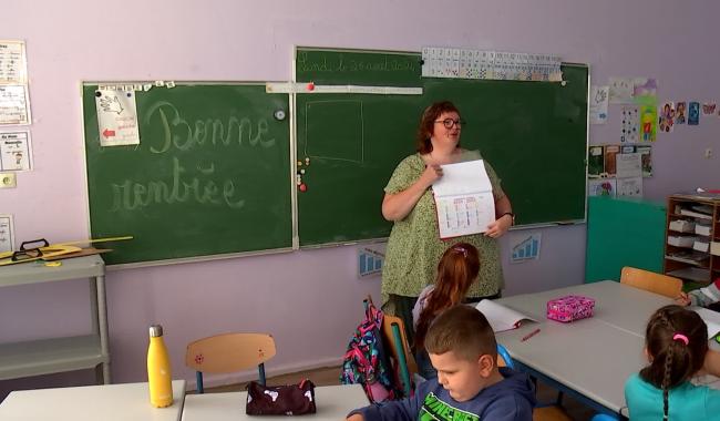 Quévy - La classe unique de Madame Angélique