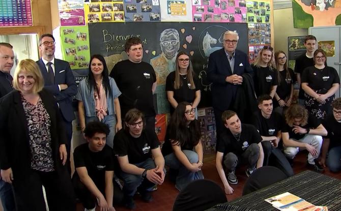 Le prince Laurent en visite à l’école secondaire spécialisée de Quaregnon