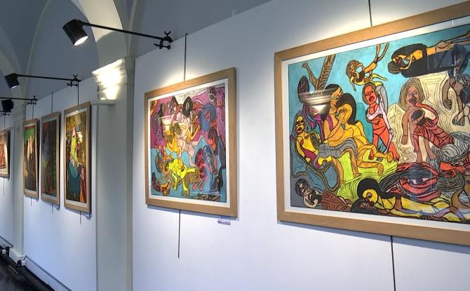 "Art en moi" : des artistes atteints d'un handicap mental exposent leurs oeuvres à Mons