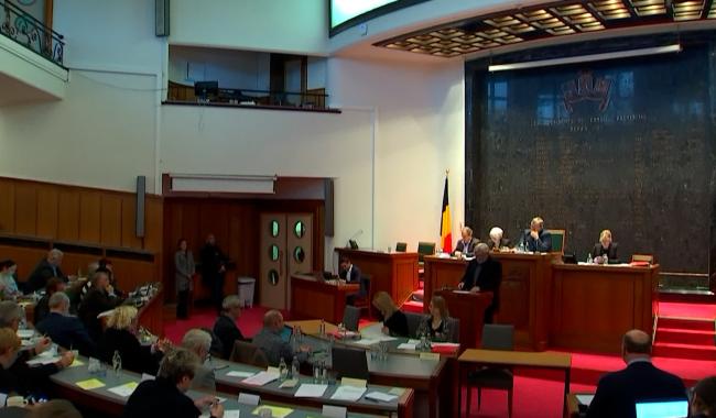 Le collège provincial se fait attendre