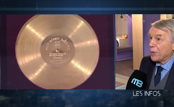 Adamo. Racines et Résonances : Salvatore Adamo découvre l'exposition