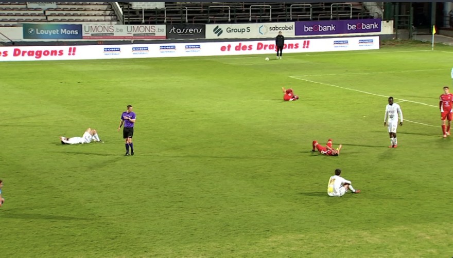 Mons cale et laisse filer Virton vers le titre