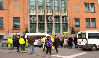 Service public: Bourgmestres et personnel communal inquiets