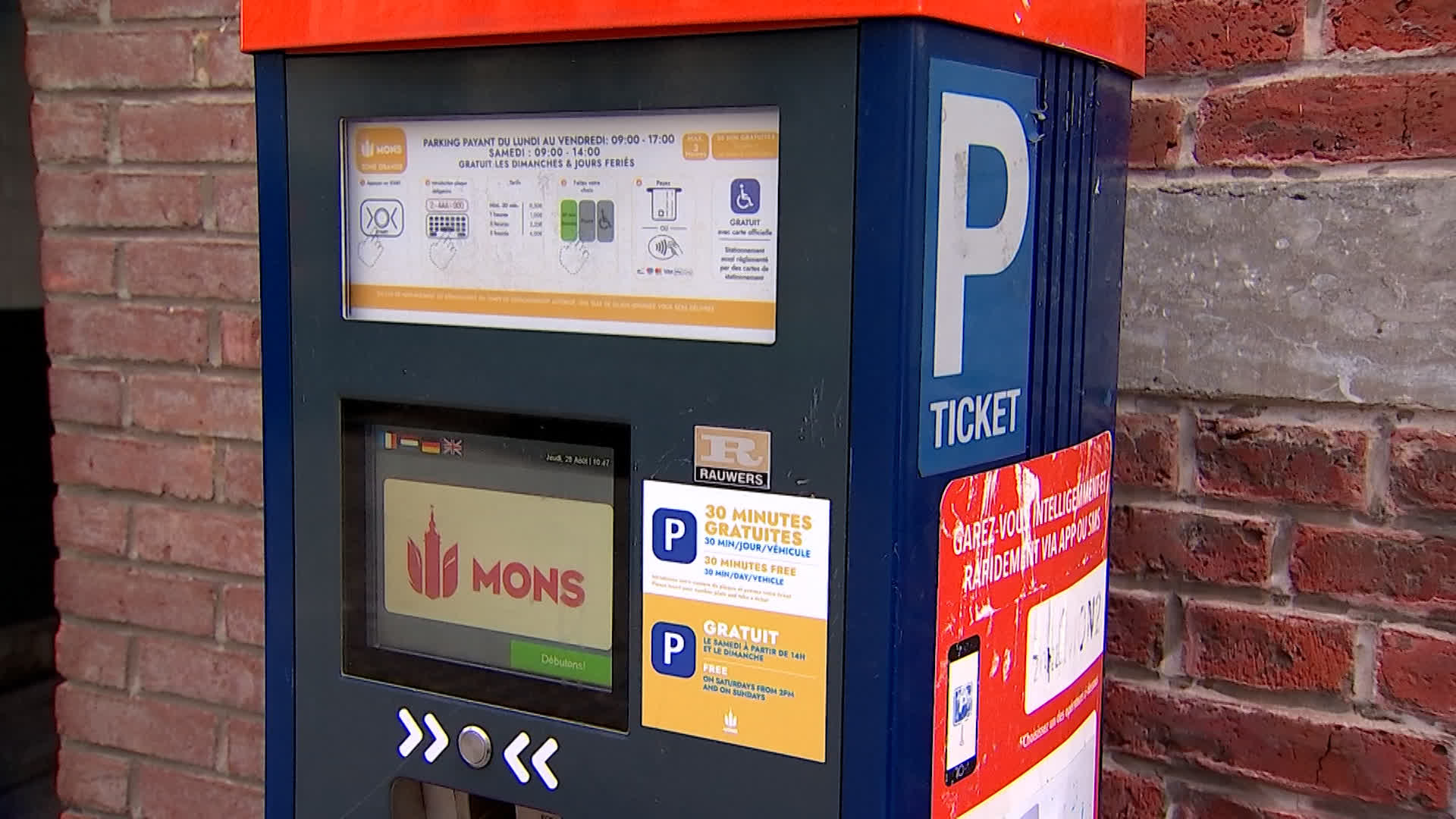 Mons - Changement en vue pour le stationnement!