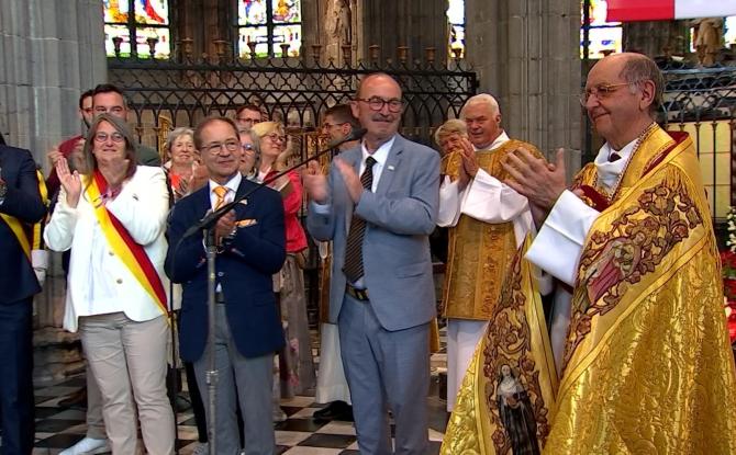 Mons: La dernière cérémonie de remontée de la chasse pour le doyen André Minet