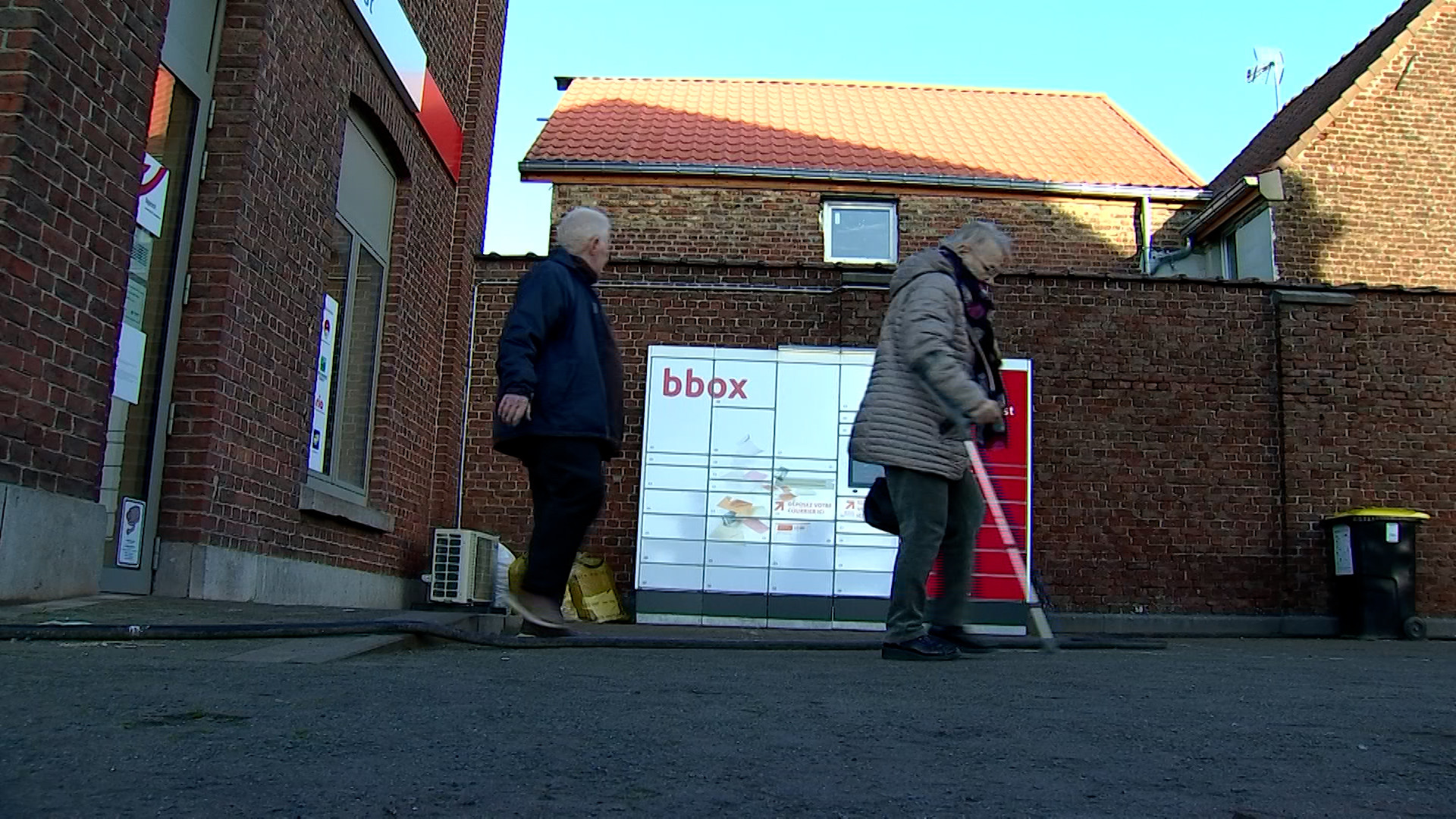 Courrier, mistercash et point dépot de colis : le bureau de poste de Roisin vient de rouvrir ses portes