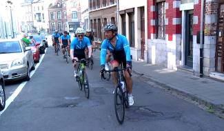 Une trentaine de notaires viennent à Mons à vélo pour le Congrès national des notaires