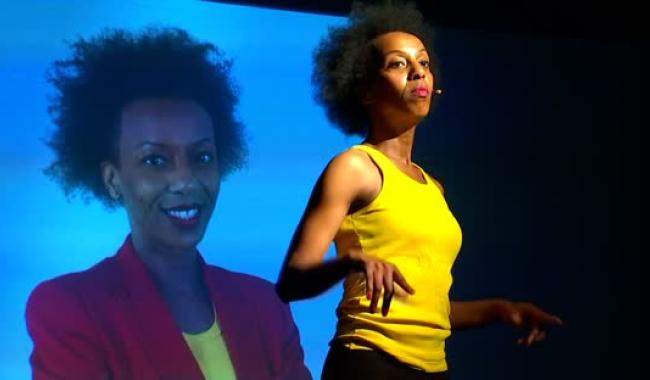 Du Parlement à la salle de spectacle : Joelle Kapompole monte sur scène! 