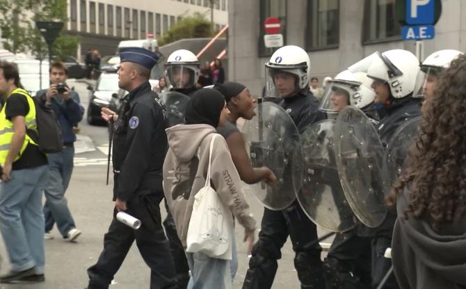 Débordements à la manifestation des étudiants à Bruxelles