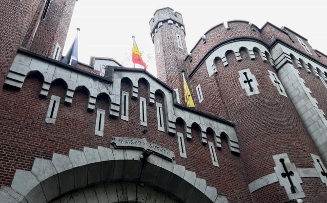La tension monte entre les murs de la prison de Mons