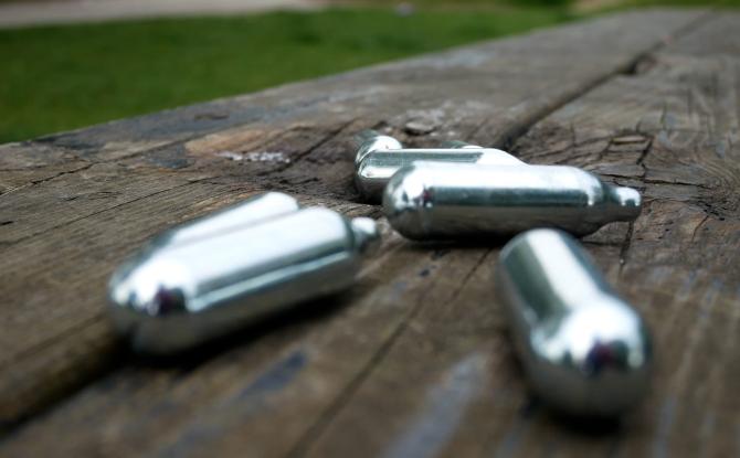 Protoxyde d'azote : Quels impacts sur la santé et la sécurité publique ?