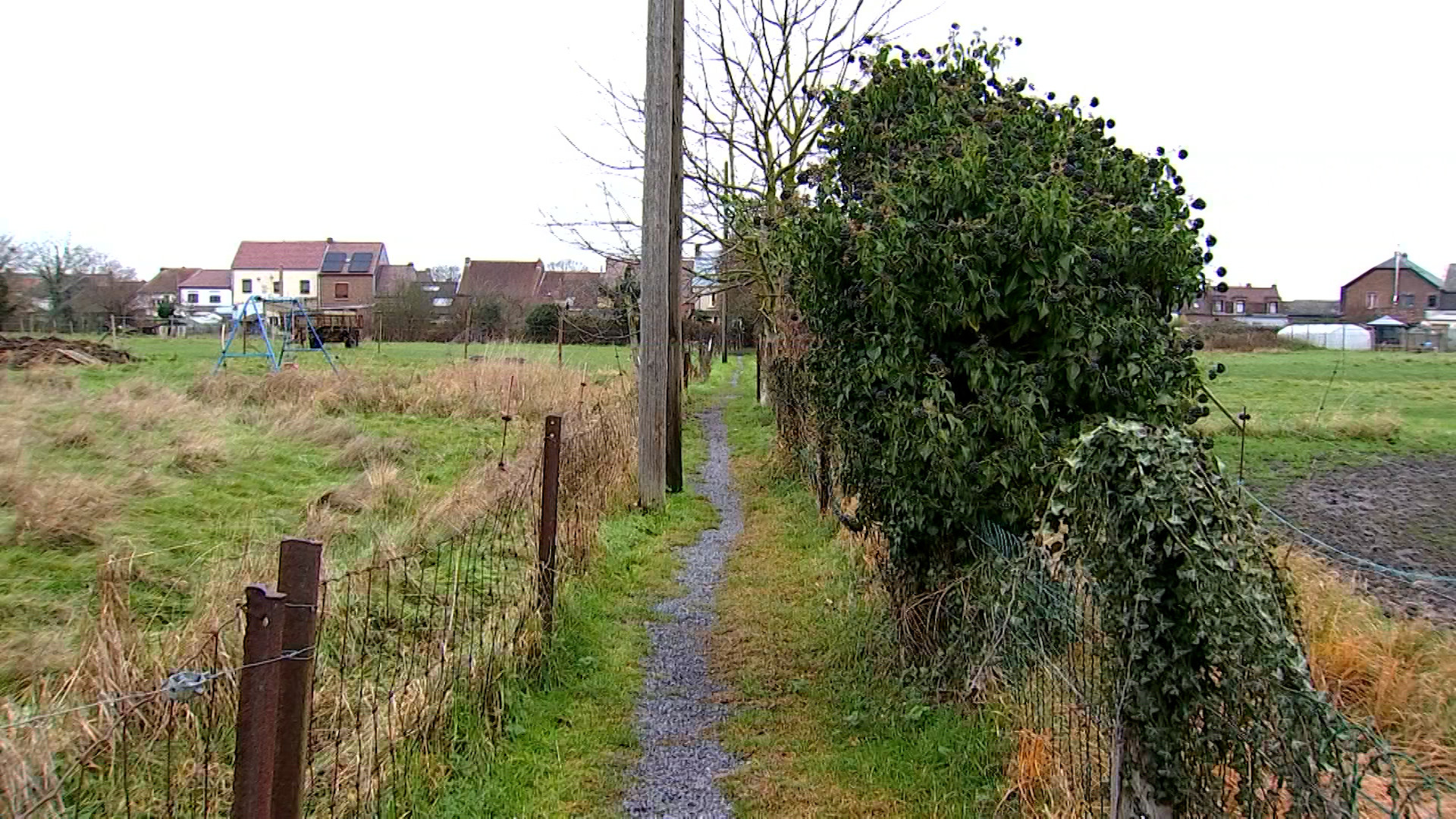 La bouverie : l’extension finale du « parc d’Attre » revient avec un projet de 36 parcelles et préoccupe les habitants