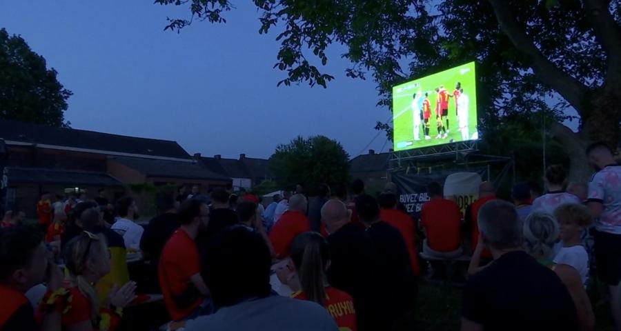 Coupe du monde : Des supporters réveillés à l’aube pour assister à la qualification des Diables Rouges pour les 16e de finale