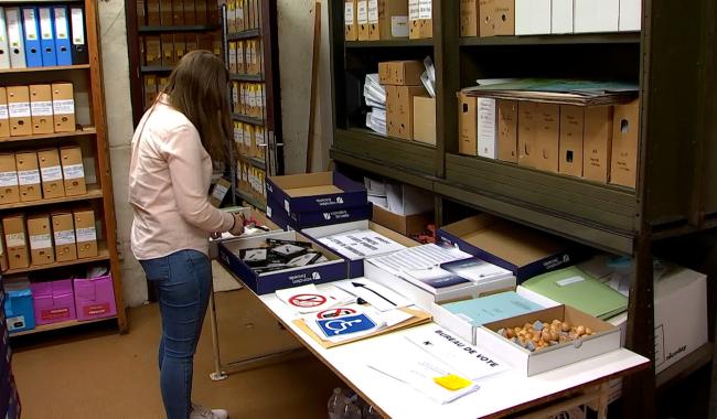 Elections : les bureaux de vote sont en cours de préparation