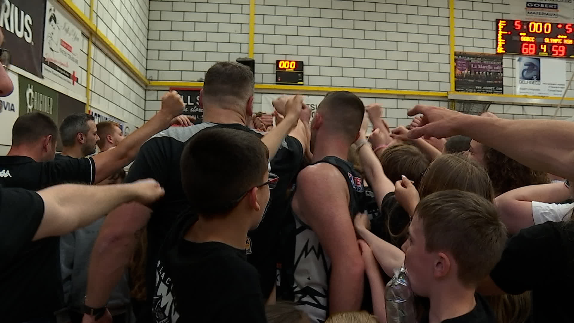 Colfontaine prend la main en finale des play-offs
