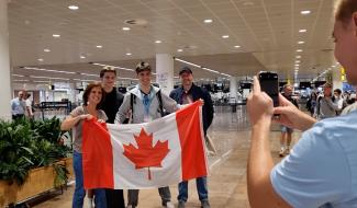 De Mons au Canada : une rentrée scolaire inédite pour Mathis !