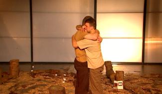 Théâtre : des étudiants d'ARTS2 abordent le harcèlement avec espoir