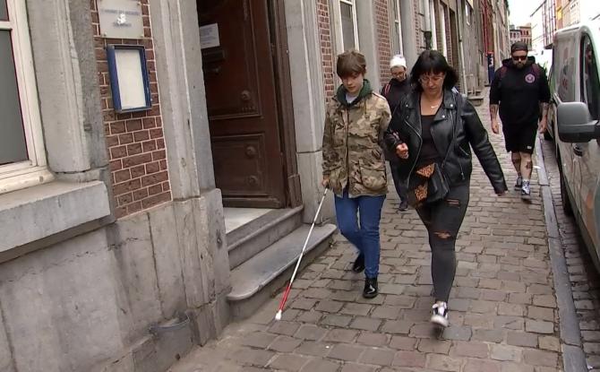 Laureline, résidente du SRA des Amis des Aveugles, participera à la procession du Car d’Or