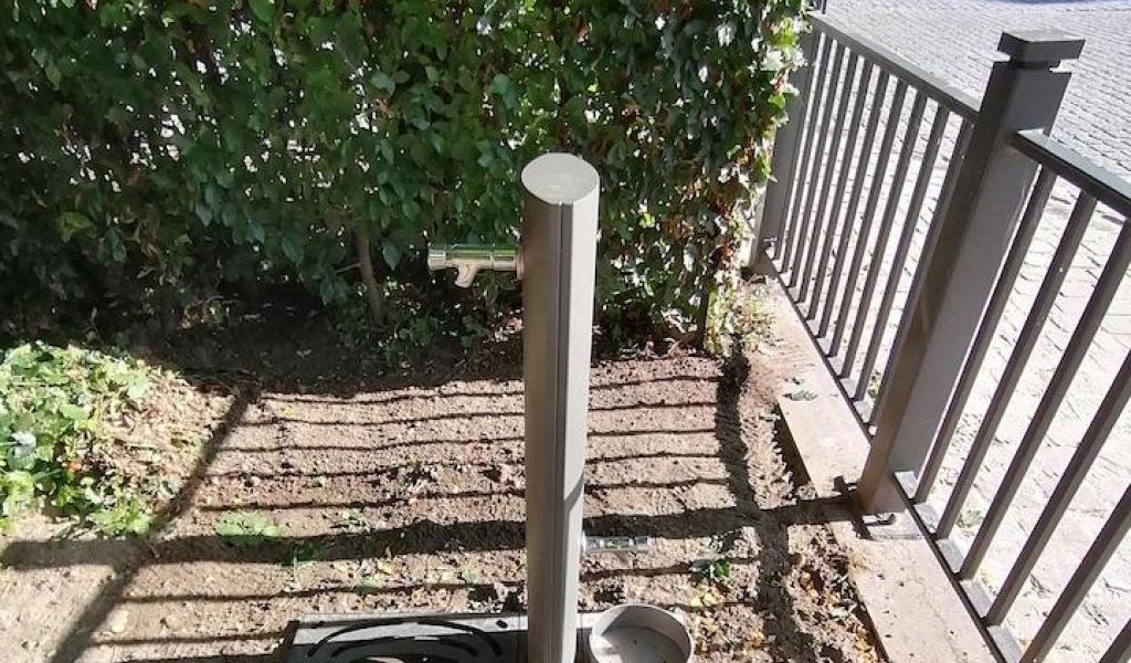 Mons - Une fontaine d'eau potable en ville
