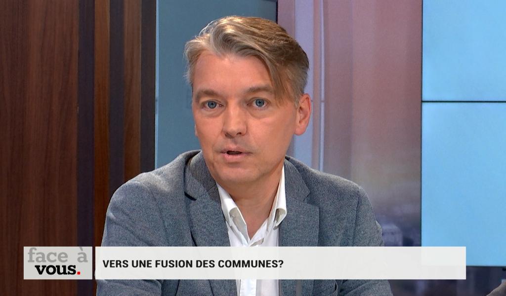 Jacqueline Galant relance le débat sur la fusion des communes