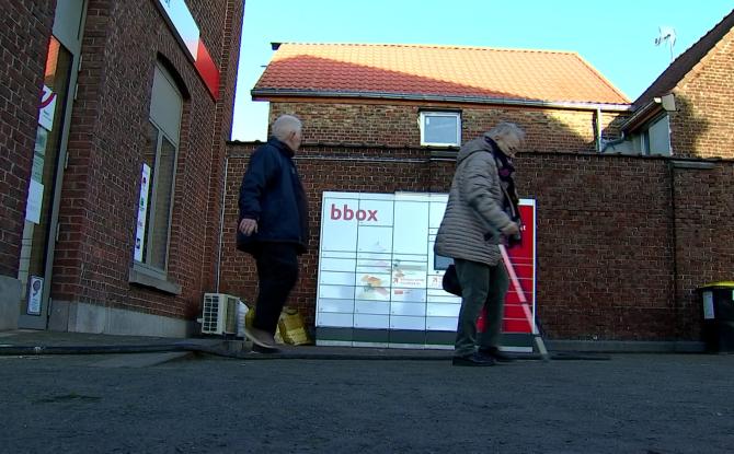 Courrier, mistercash et point dépot de colis : le bureau de poste de Roisin vient de rouvrir ses portes