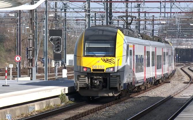 Grève de la SNCB : les voyageurs montois s'organisent