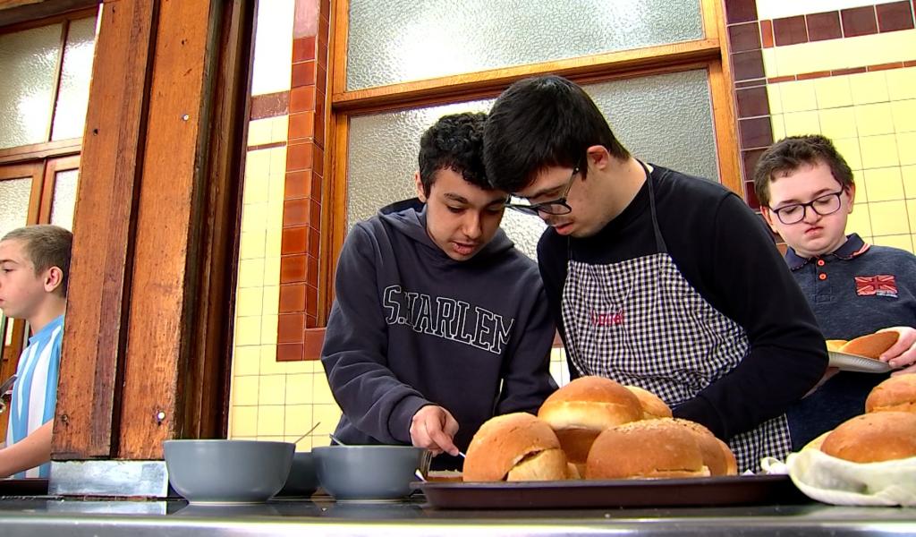 Jemappes : l'Institut Saint-Ferdinand accueille une classe pas comme les autres