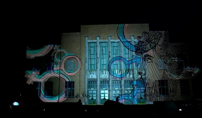 Quaregnon : le festival "cultivons les nuances" démarre par un mapping de Saint-Valentin sur l'hôtel de ville