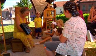 Lire au marché et dans les parcs du Grand Mons!