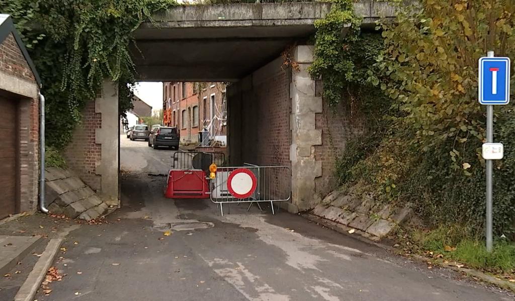 Le passage sous le pont de la Rue Grande à Quévy fermé pour 6 mois minimum : une mesure plus que nécessaire