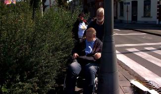 Les PMR déplorent les infrastructures inadéquates à Mons