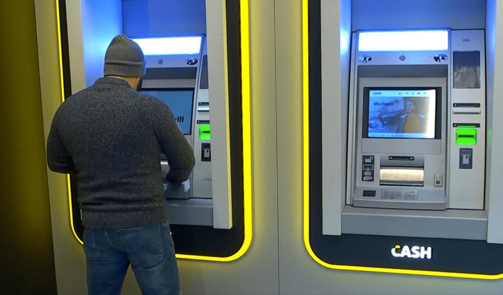 2 nouveaux distributeurs de cash à Mons