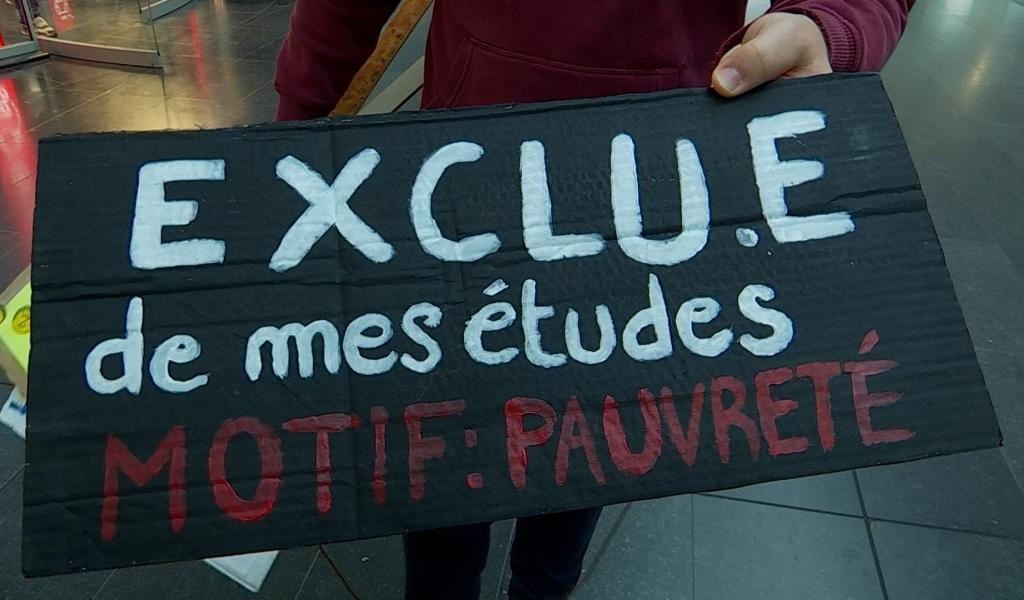 Hausse du minerval : les étudiants montois manifestent à Bruxelles
